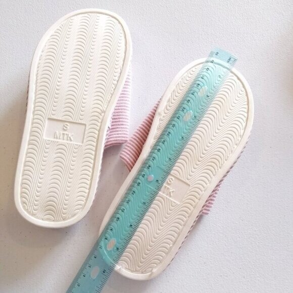NWOT! Women's House Bath Slippers - Pink & White Stripes - S app 9.5" Length - Picture 5 of 8